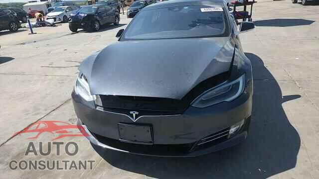 TESLA MODEL S 2016 - 5YJSA1E40GF145137