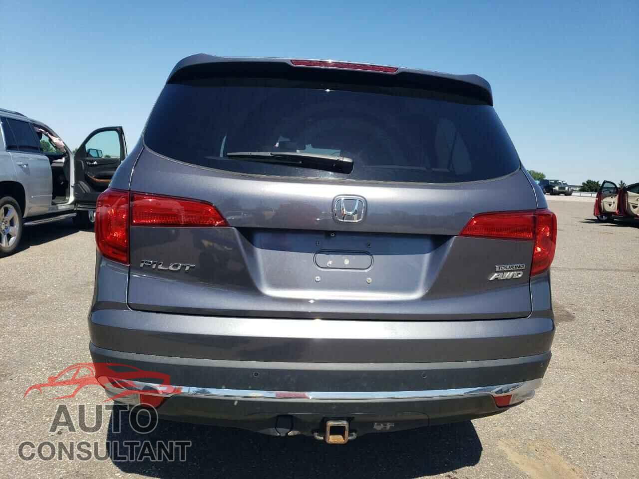HONDA PILOT 2017 - 5FNYF6H96HB090064