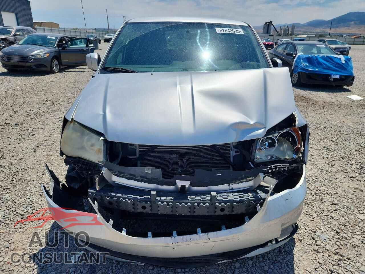 DODGE CARAVAN 2011 - 2D4RN7DG2BR776375