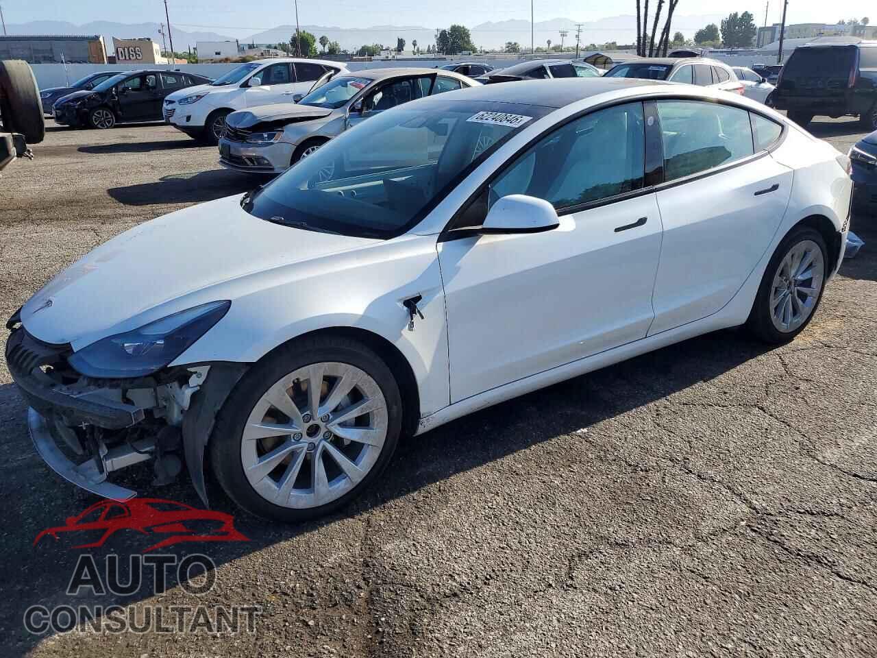 TESLA MODEL 3 2022 - 5YJ3E1EB5NF103762