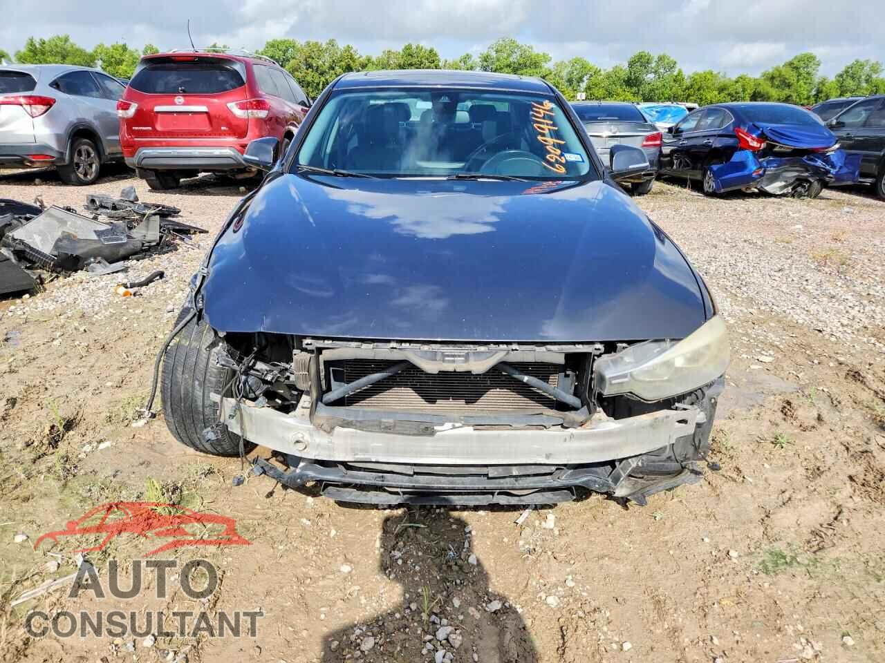 BMW 3 SERIES 2015 - WBA3A5C57FF610074