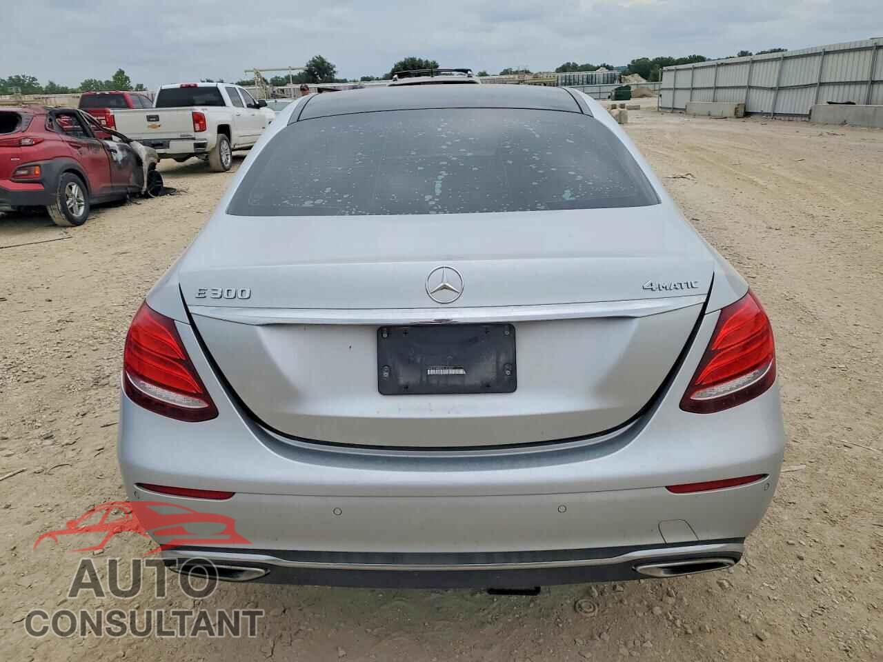 MERCEDES-BENZ E-CLASS 2017 - WDDZF4KB2HA101497