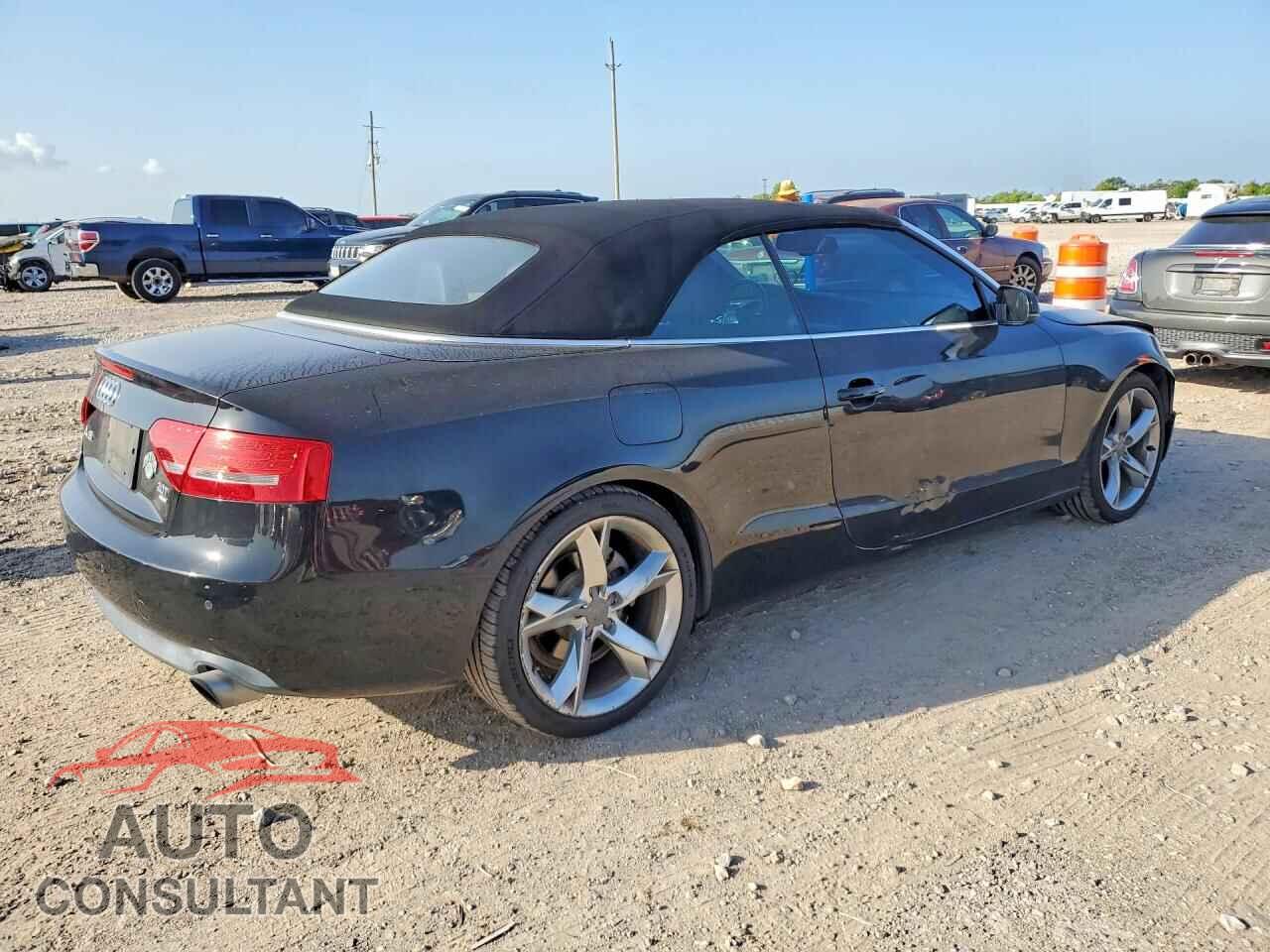 AUDI A5 2011 - WAULFAFH9BN012343