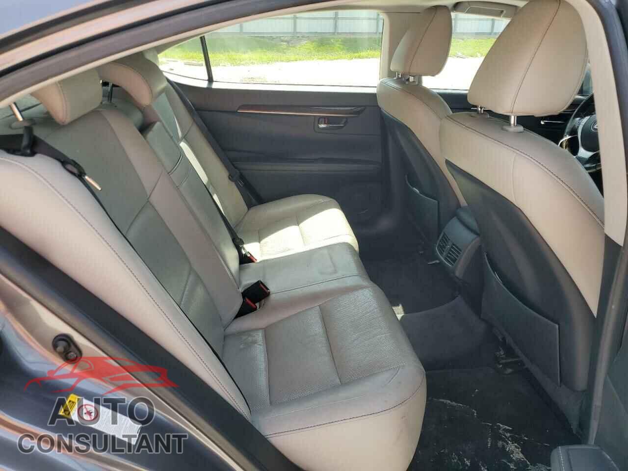 LEXUS ES350 2013 - JTHBK1GG4D2045625
