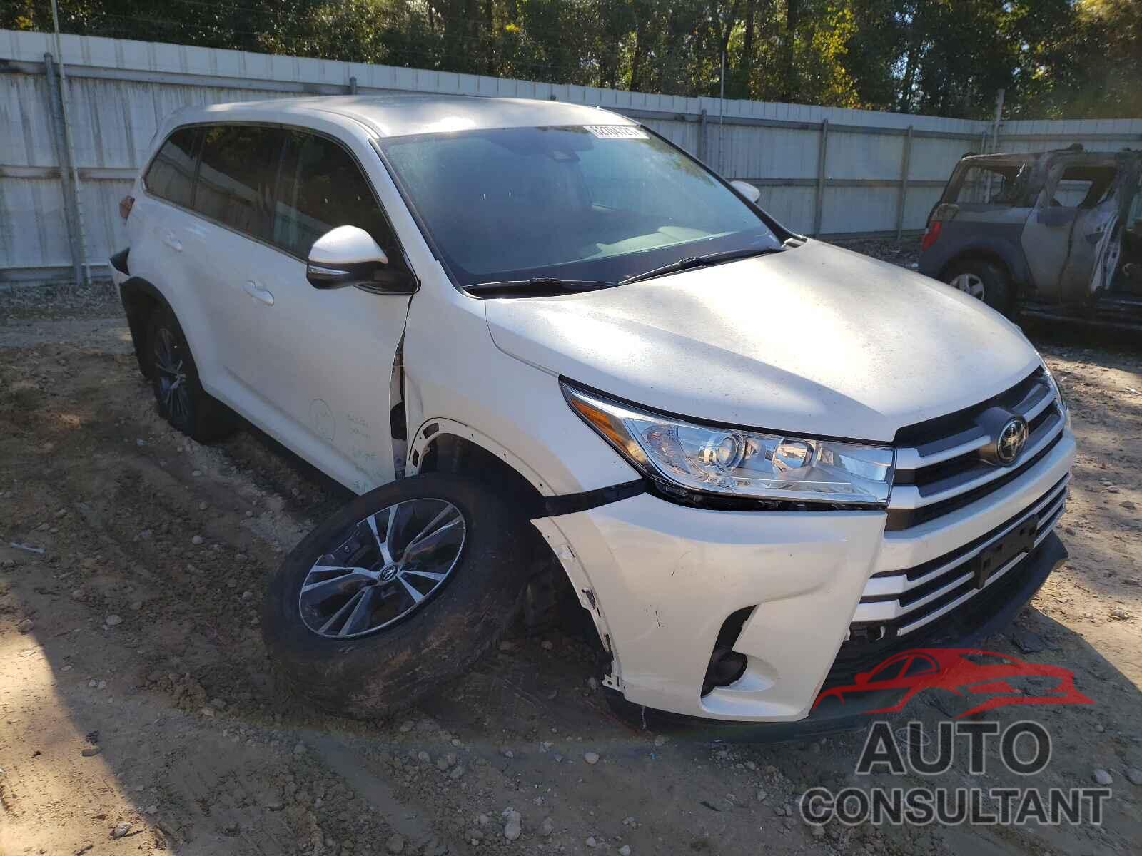 TOYOTA HIGHLANDER 2019 - 5TDBZRFH7KS719908