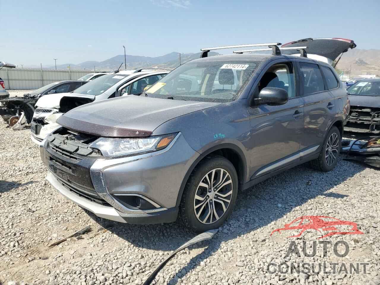MITSUBISHI OUTLANDER 2018 - JA4AZ3A38JJ006106