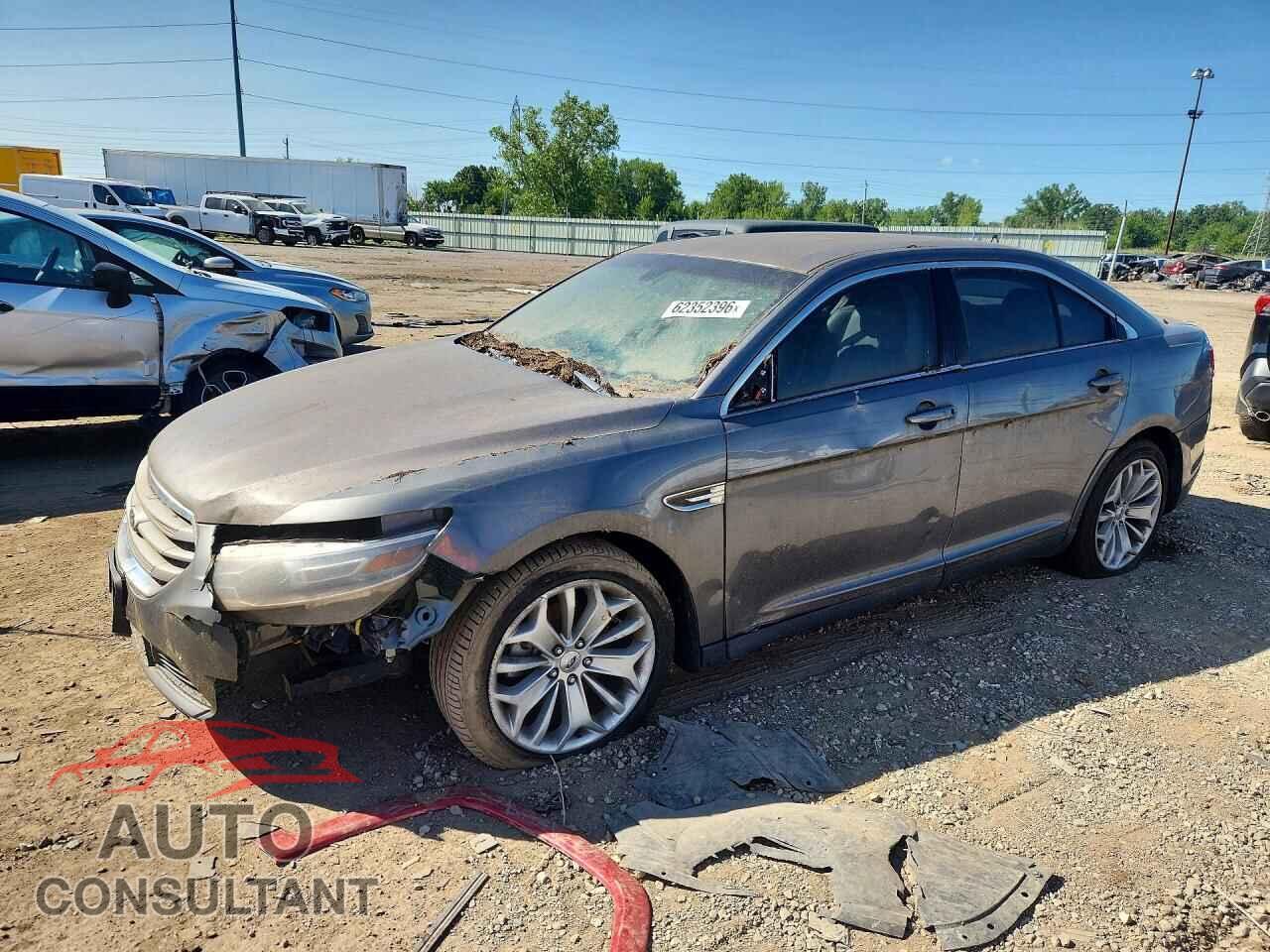 FORD TAURUS 2013 - 1FAHP2F82DG200131