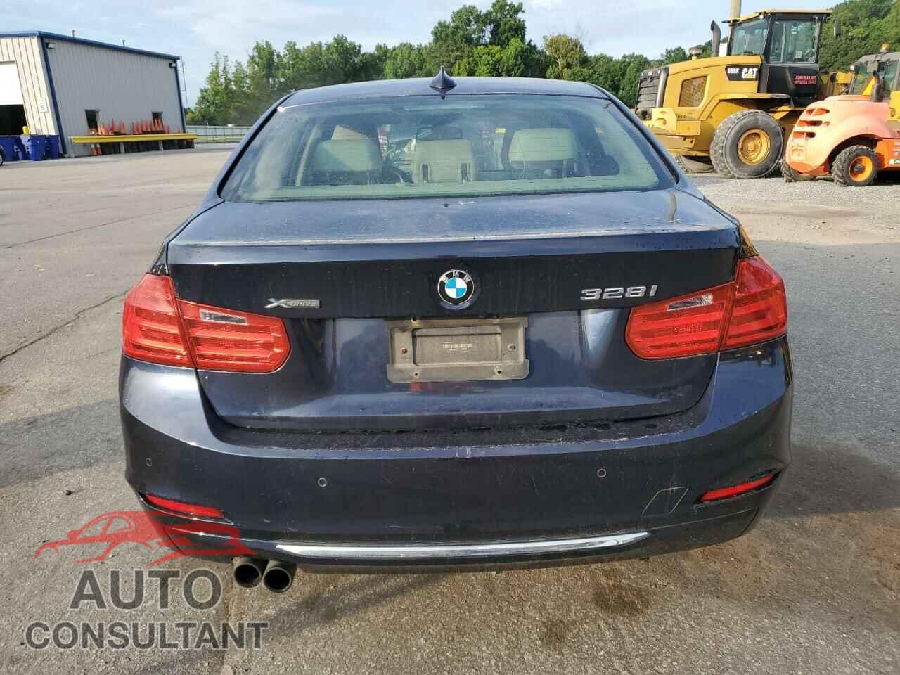 BMW 3 SERIES 2014 - WBA3B3C50EJ978092