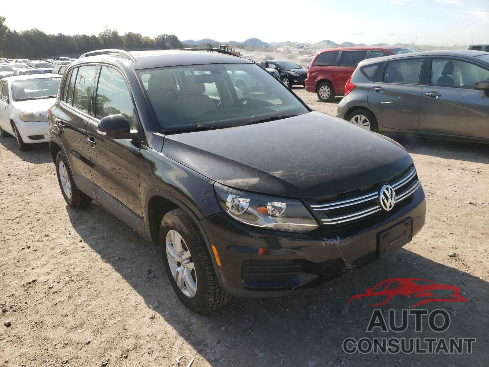 VOLKSWAGEN TIGUAN 2017 - WVGBV7AX7HK017081