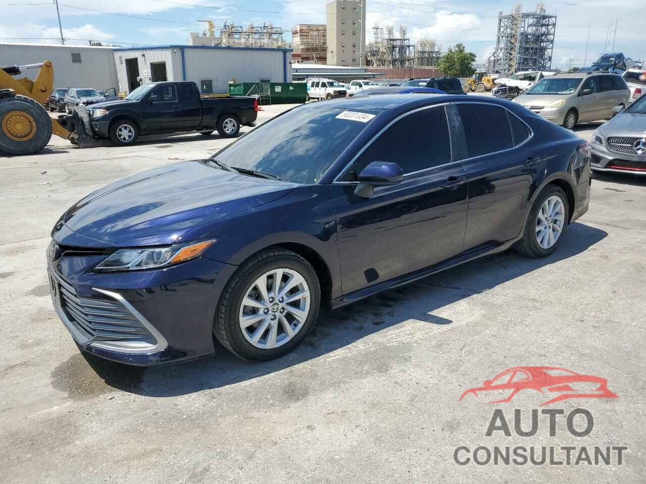 TOYOTA CAMRY 2021 - 4T1C11AK2MU570463