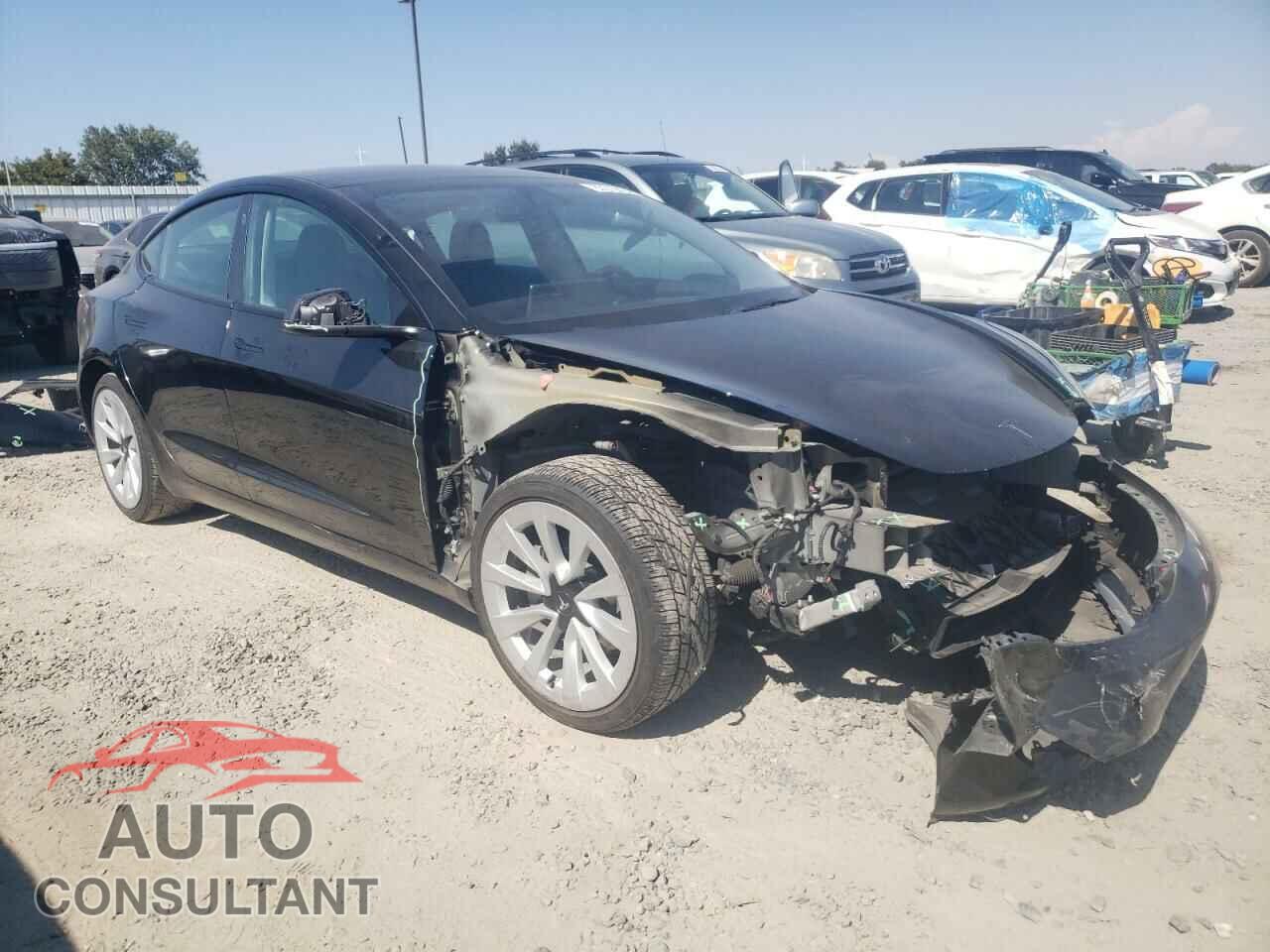 TESLA MODEL 3 2022 - 5YJ3E1EA8NF190483