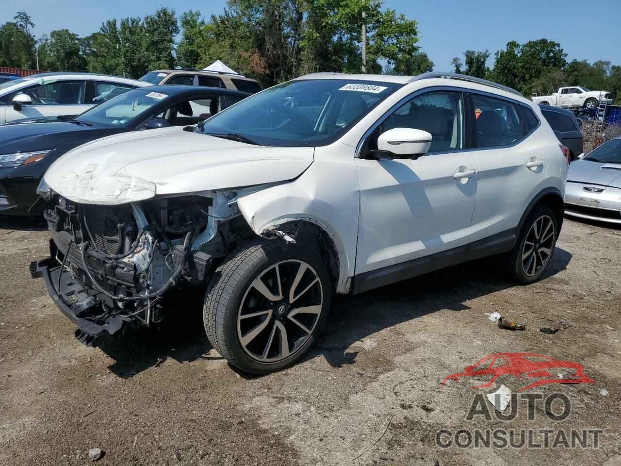 NISSAN ROGUE 2018 - JN1BJ1CR6JW204907