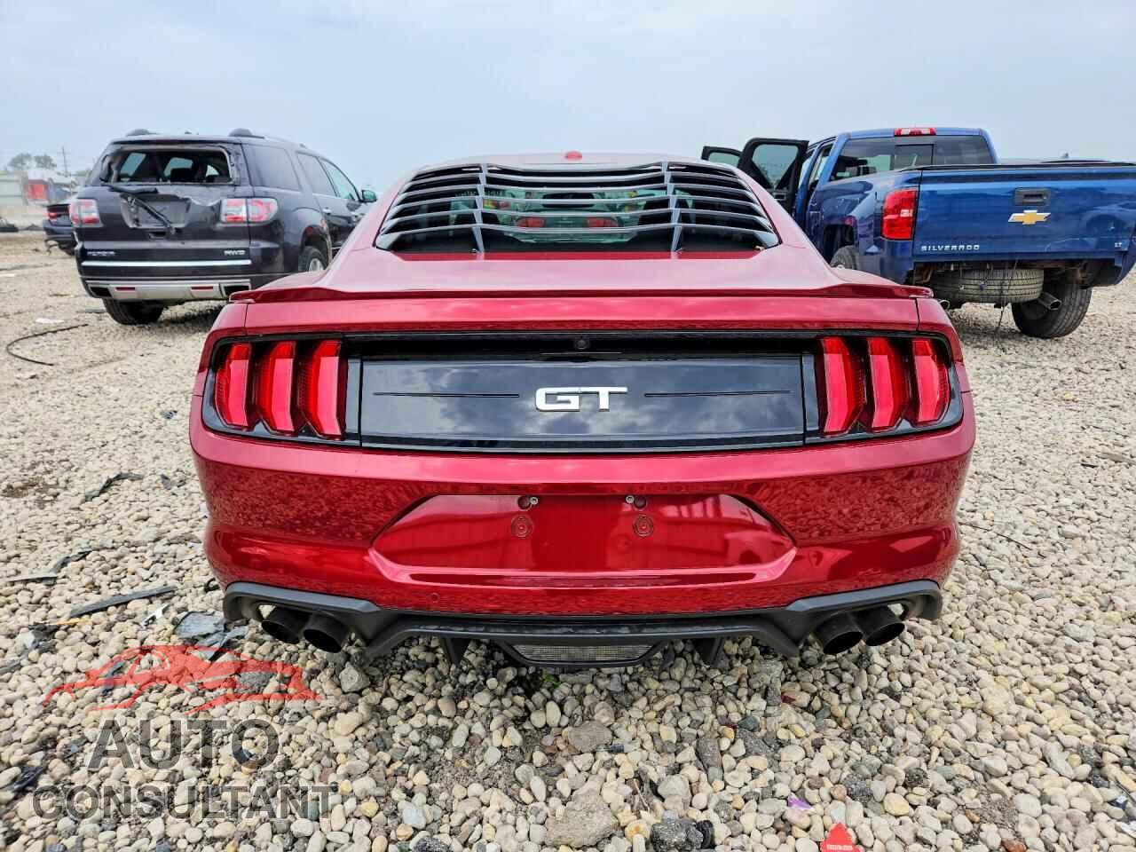 FORD MUSTANG 2018 - 1FA6P8CF4J5116882