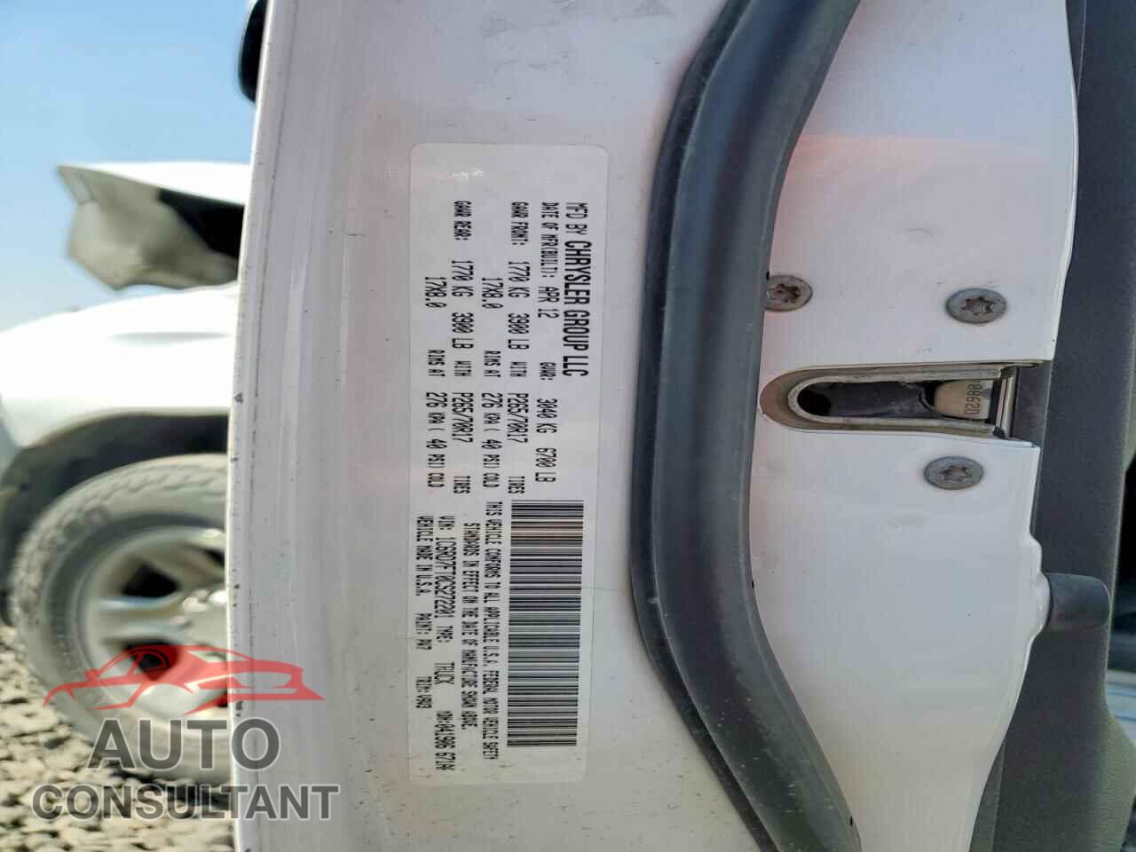 DODGE RAM 1500 2012 - 1C6RD7FT0CS272201