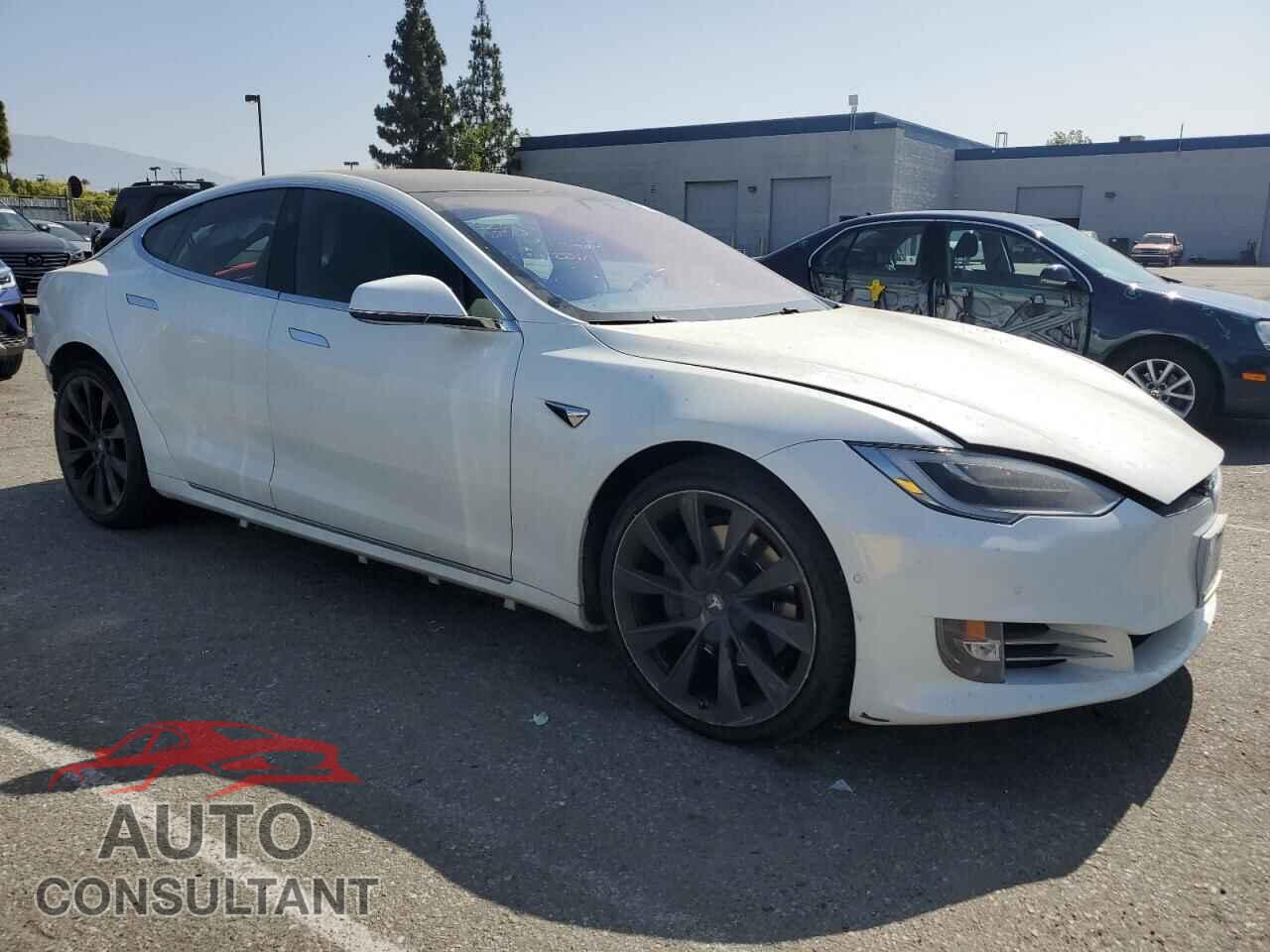 TESLA MODEL S 2018 - 5YJSA1E27JF257214