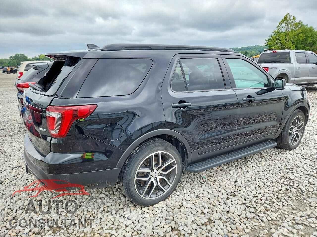 FORD EXPLORER 2016 - 1FM5K8GT3GGC83473