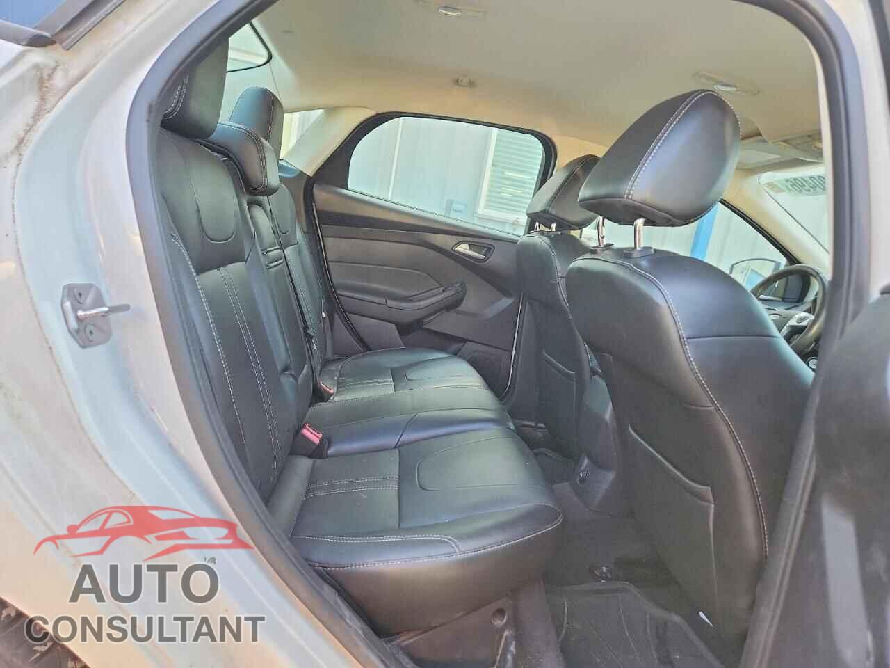FORD FOCUS 2013 - 1FADP3F28DL121408