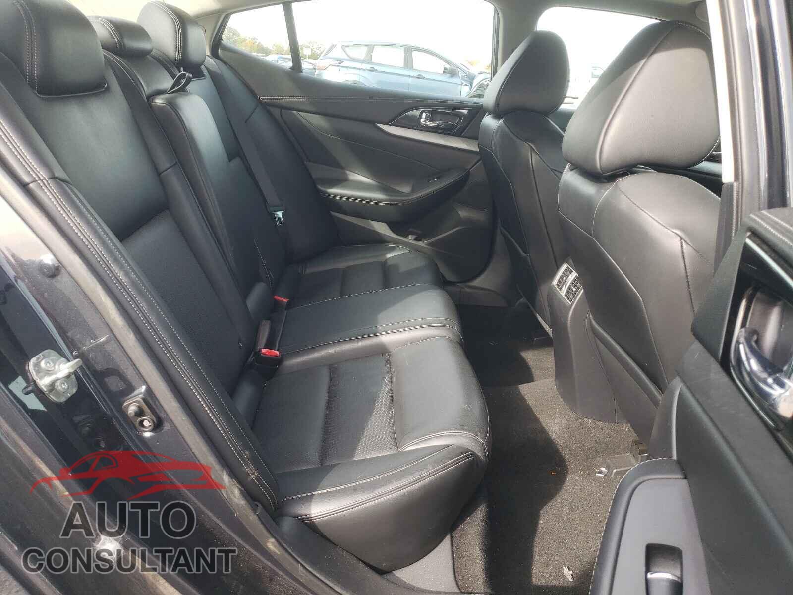 NISSAN MAXIMA 2017 - 1N4AA6AP9HC384201