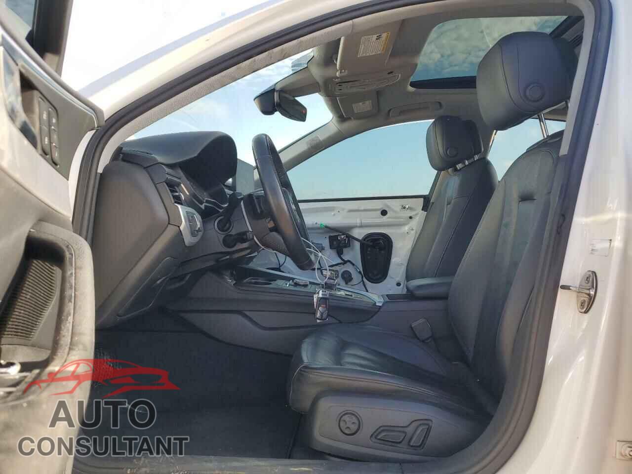 AUDI A4 2018 - WAULMAF46JA046619