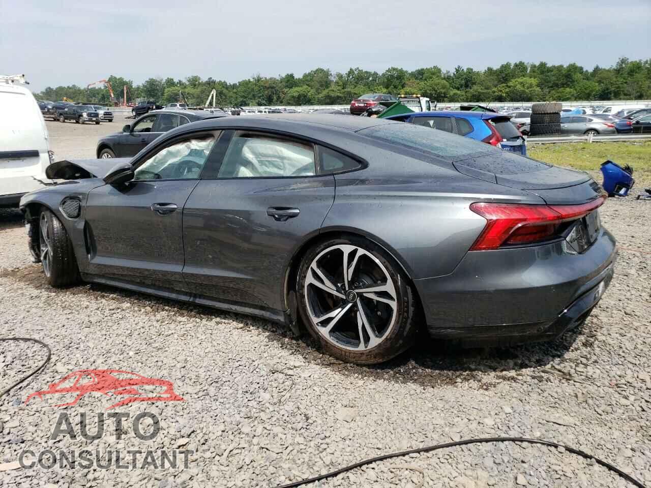 AUDI E-TRON GT 2022 - WAUCJBFW5N7004381
