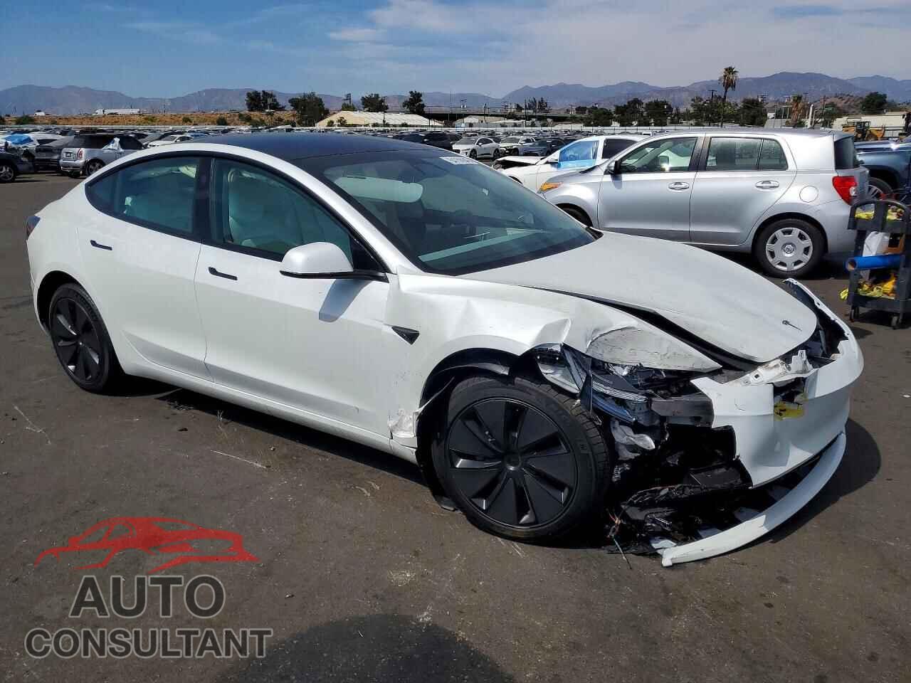 TESLA MODEL 3 2026 - 5YJ3E1EA2TF121141