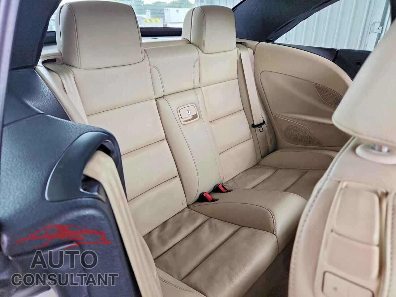 VOLKSWAGEN EOS 2010 - WVWFA7AH4AV011365