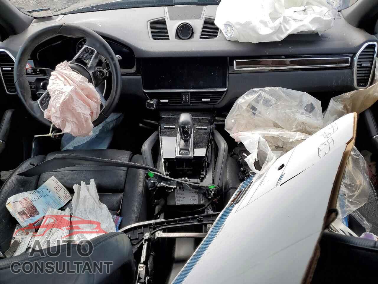 PORSCHE CAYENNE 2020 - WP1AE2AYXLDA22606