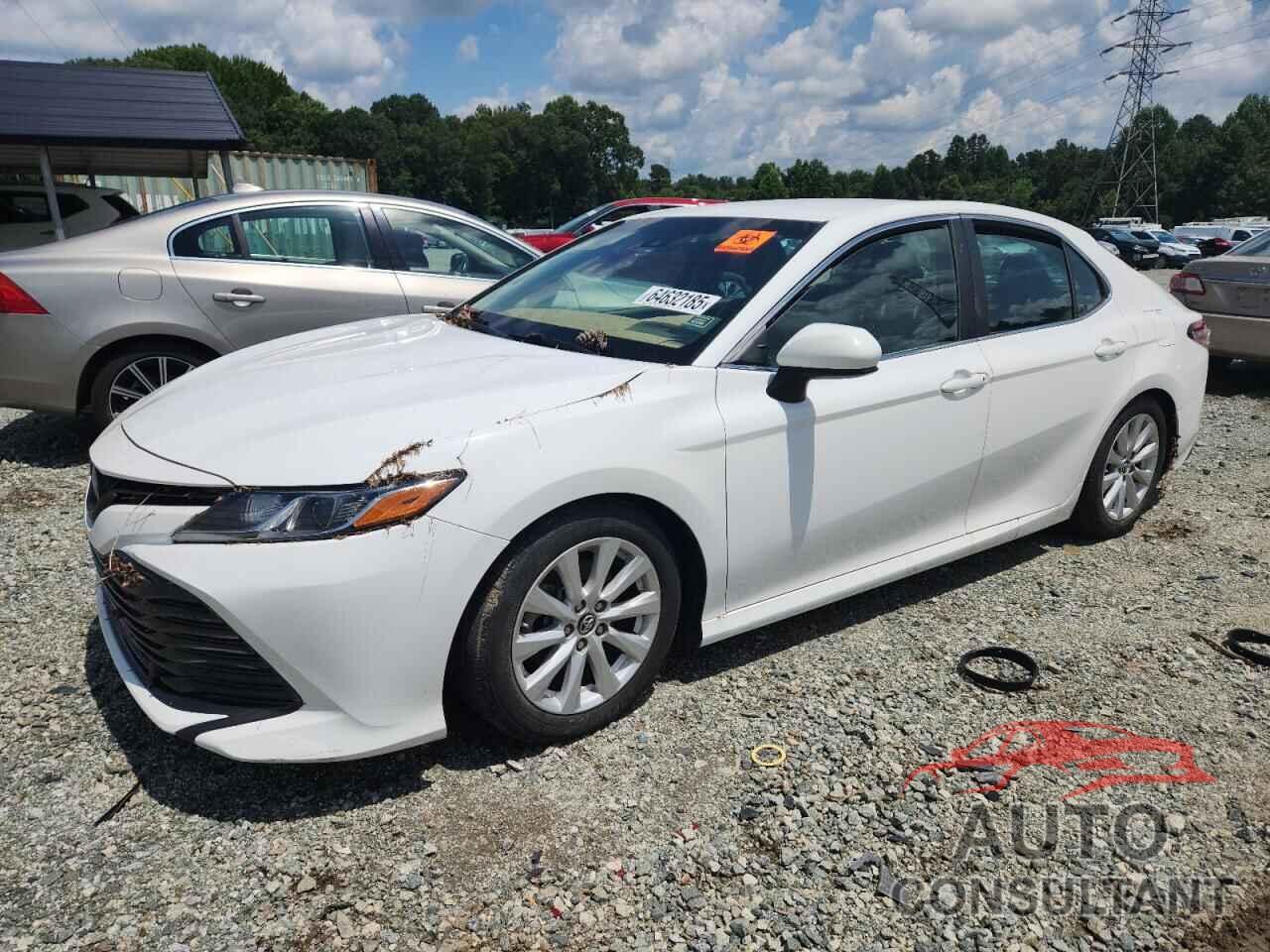 TOYOTA CAMRY 2018 - 4T1B11HKXJU143948