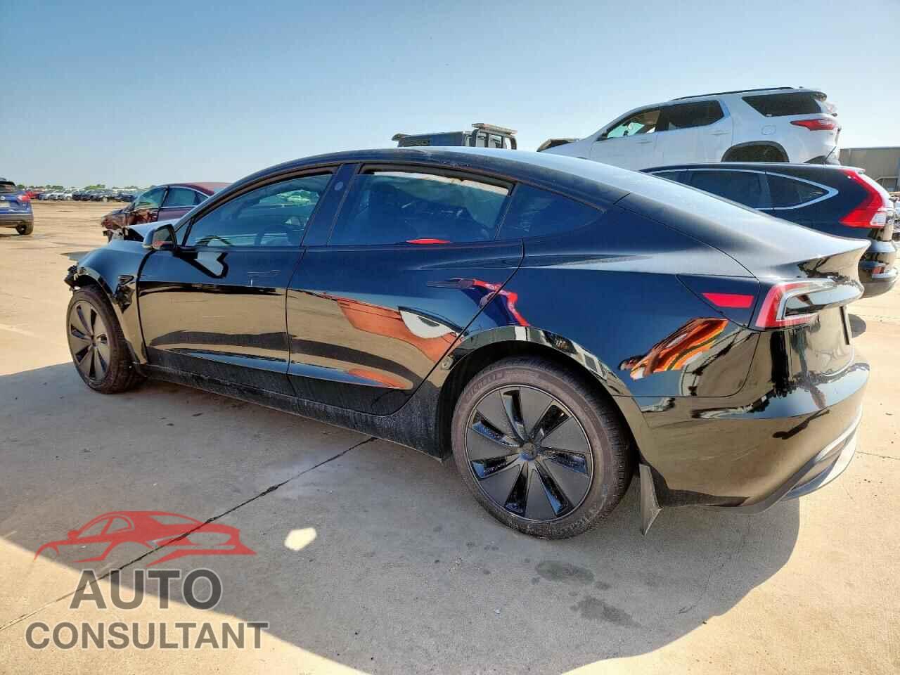 TESLA MODEL 3 2024 - 5YJ3E1EA8RF859132