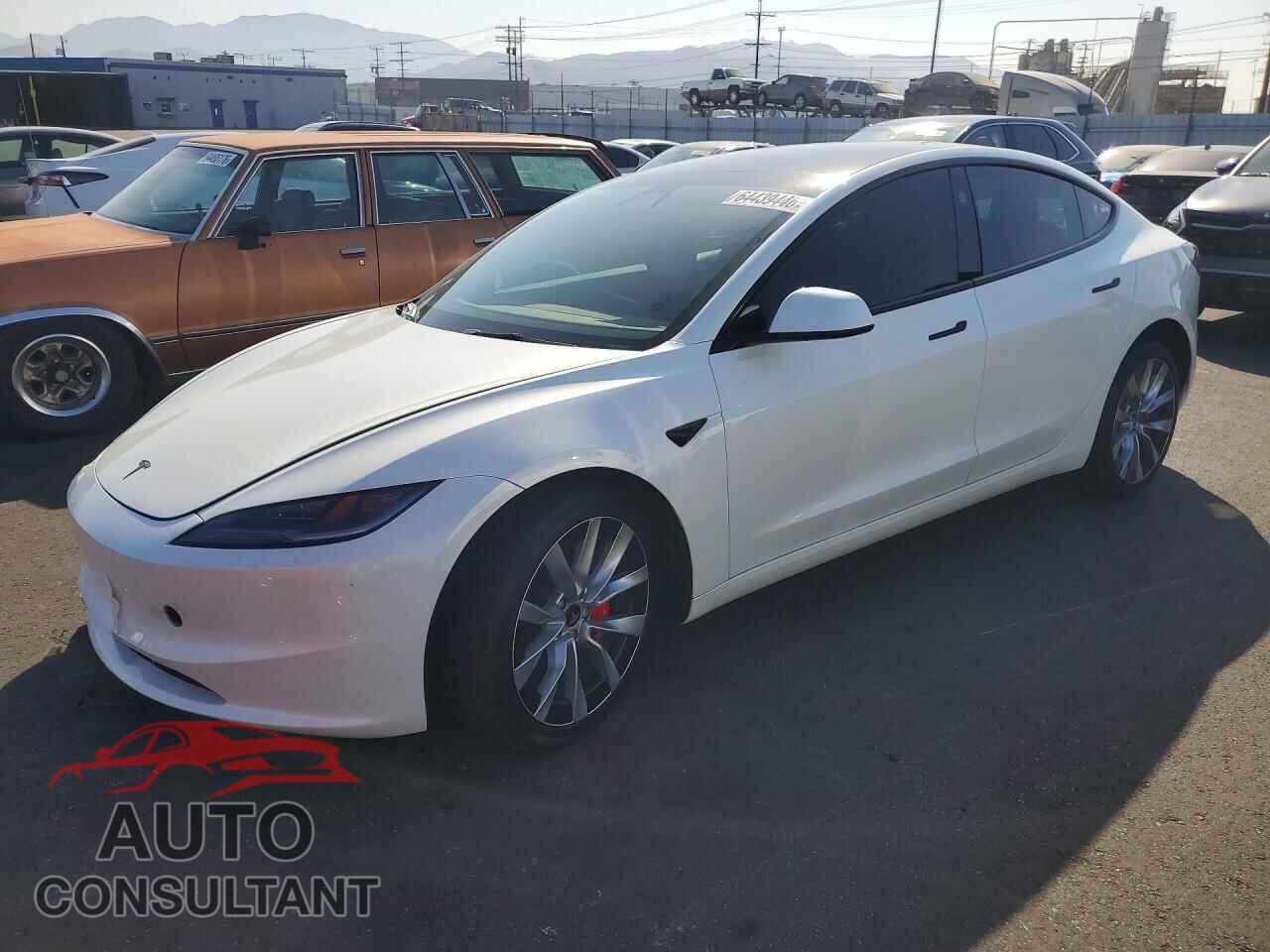 TESLA MODEL 3 2024 - 5YJ3E1EBXRF735050