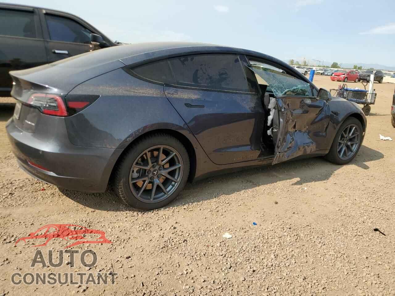 TESLA MODEL 3 2022 - 5YJ3E1EB3NF169162