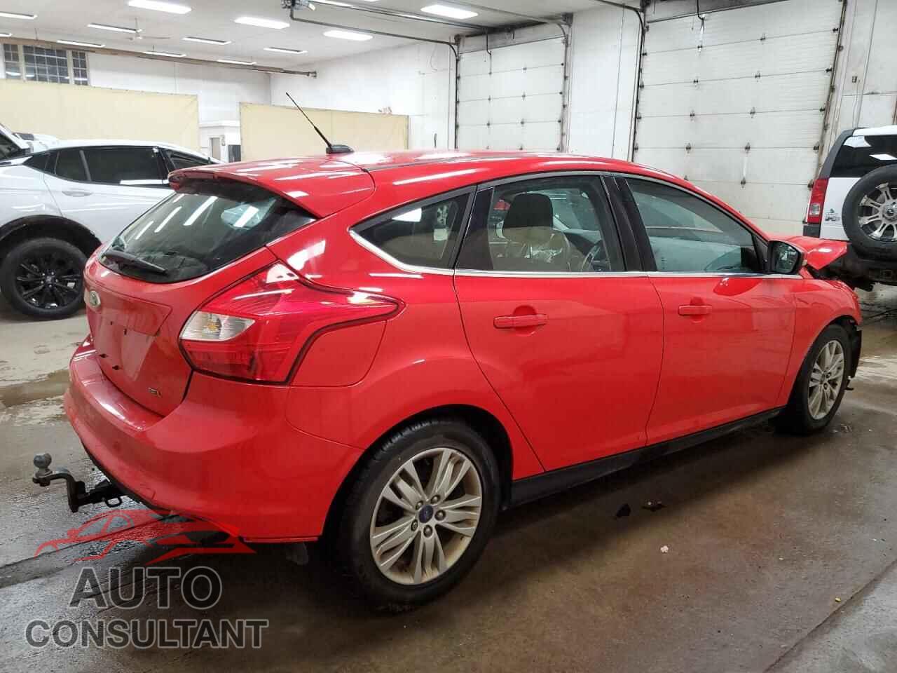 FORD FOCUS 2012 - 1FAHP3M27CL256530