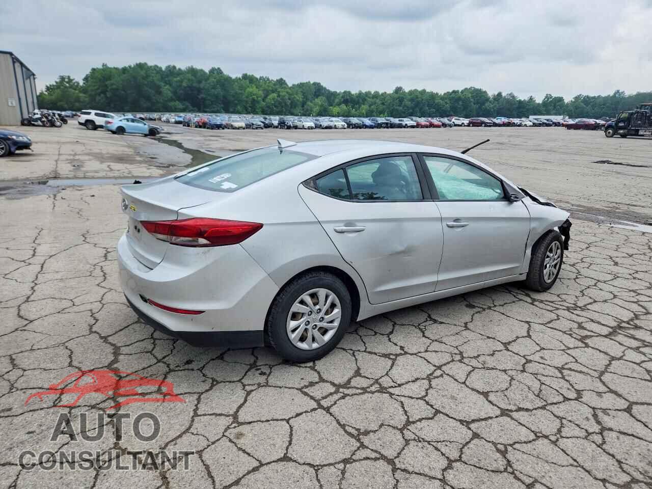 HYUNDAI ELANTRA 2017 - 5NPD74LF3HH172588
