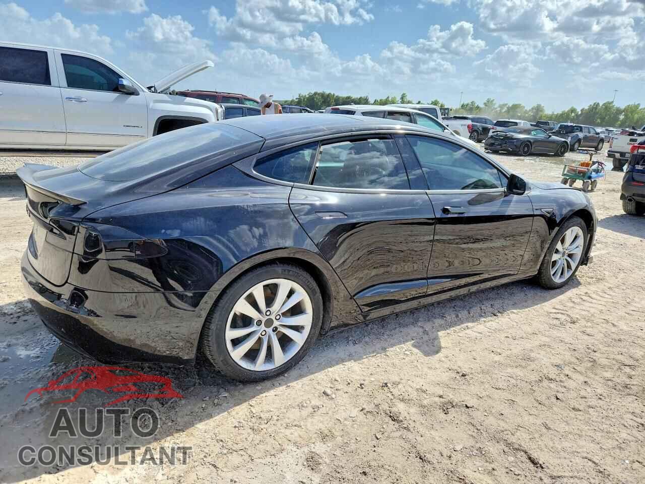TESLA MODEL S 2016 - 5YJSA1E10GF144320