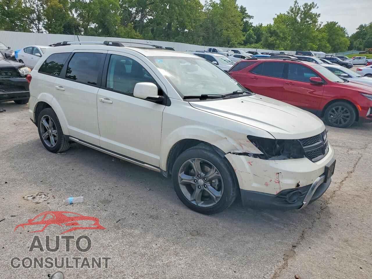 DODGE JOURNEY 2015 - 3C4PDCGG2FT529727