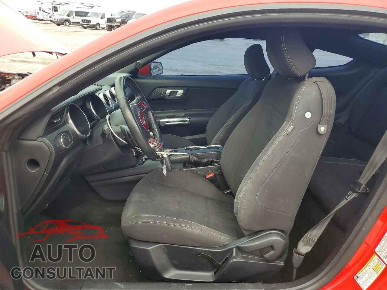 FORD MUSTANG 2018 - 1FA6P8TH4J5160074