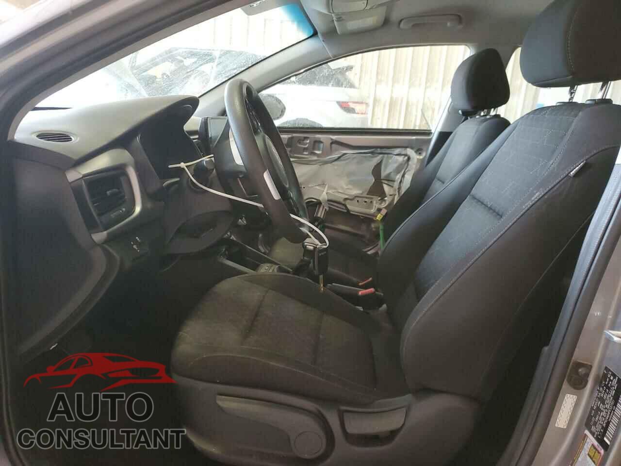 KIA RIO 2023 - 3KPA24AD4PE537351
