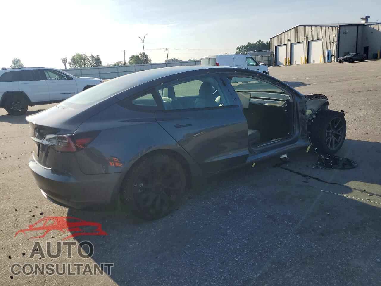 TESLA MODEL 3 2022 - 5YJ3E1EB8NF189732