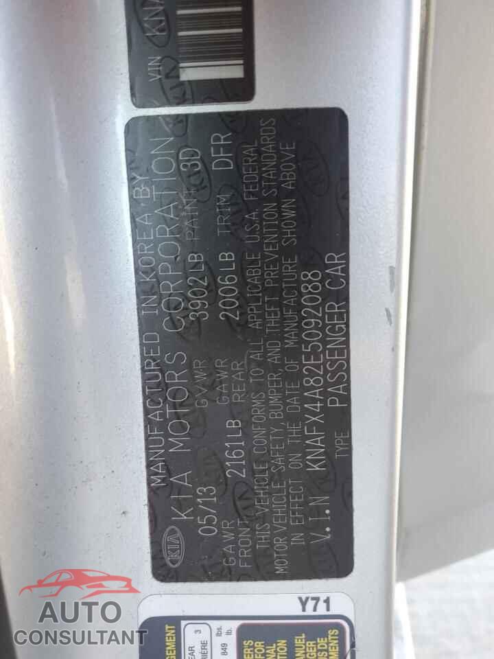 KIA FORTE 2014 - KNAFX4A82E5092088