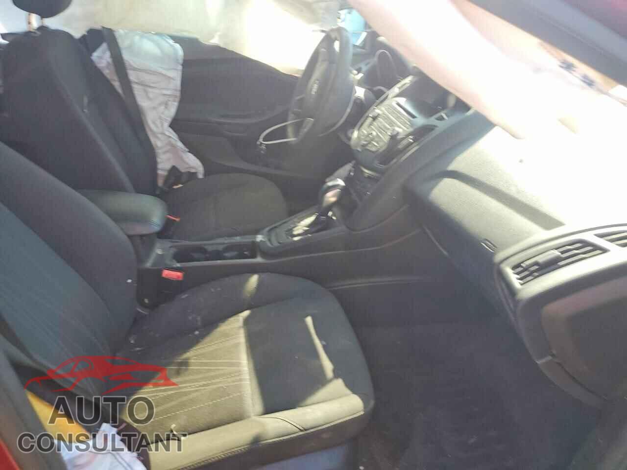 FORD FOCUS 2016 - 1FADP3K23GL314110