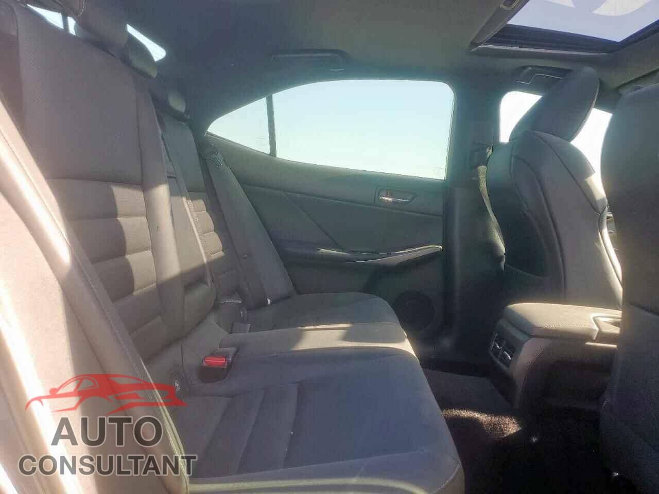 LEXUS IS 2014 - JTHBF1D20E5022954