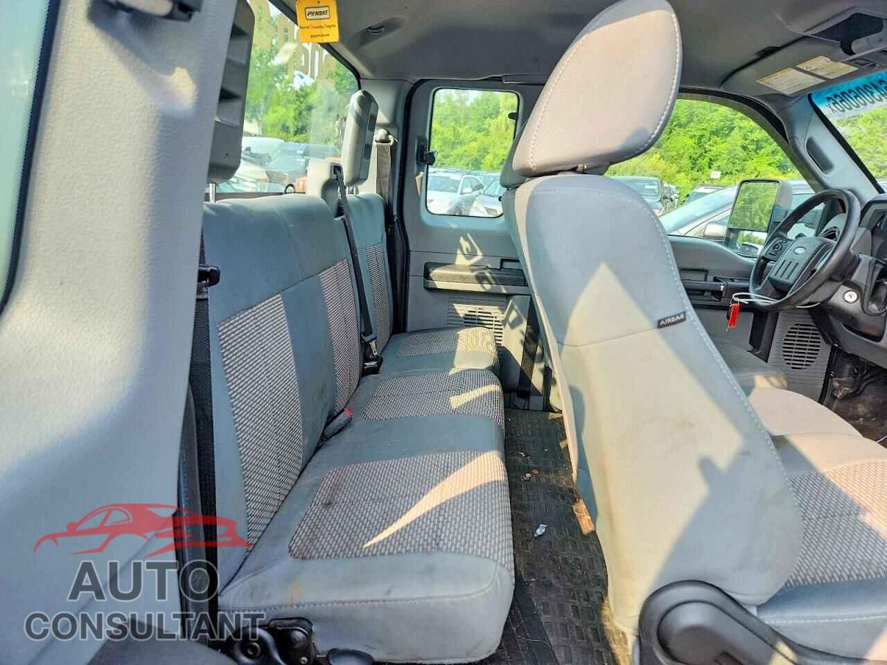 FORD F250 2012 - 1FT7X2B66CEB76517
