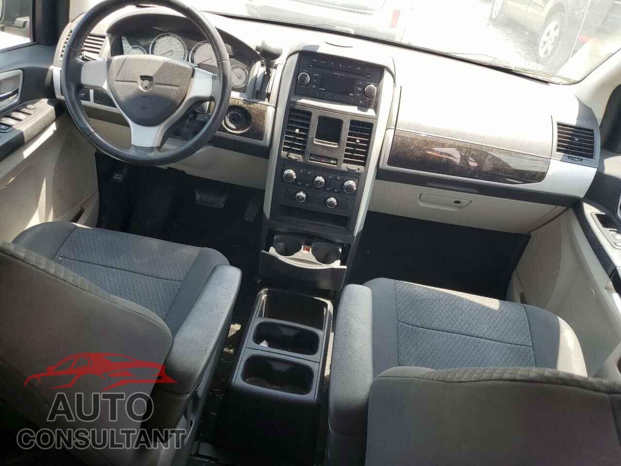 DODGE CARAVAN 2010 - 2D4RN5D13AR307519
