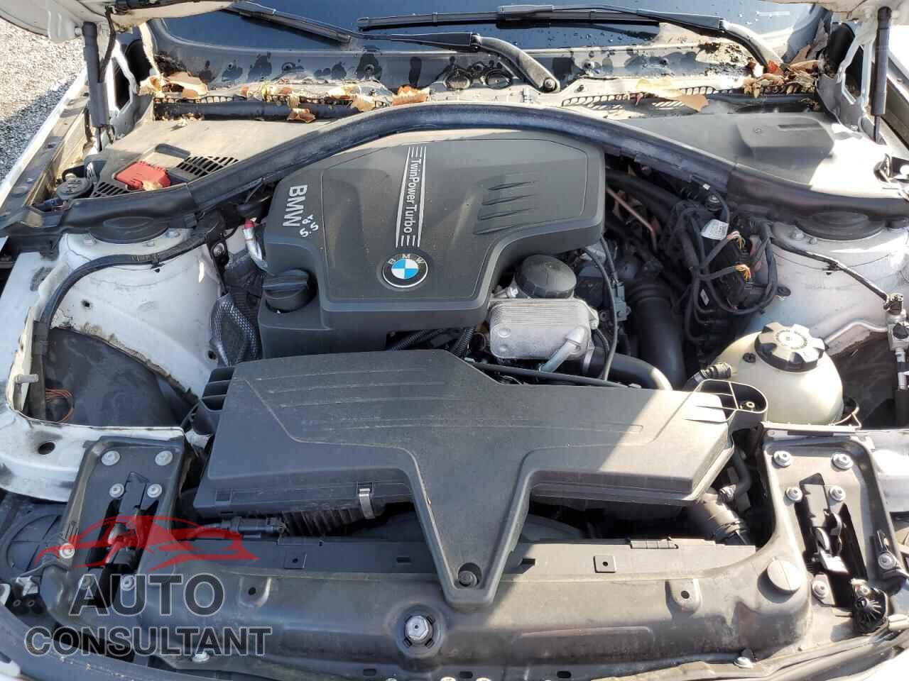 BMW 3 SERIES 2013 - WBA3B5C56DF595867