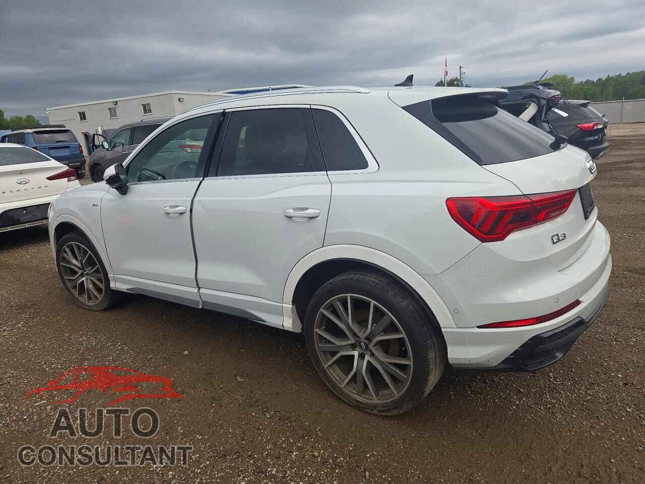 AUDI Q3 2020 - WA1FECF31L1038344
