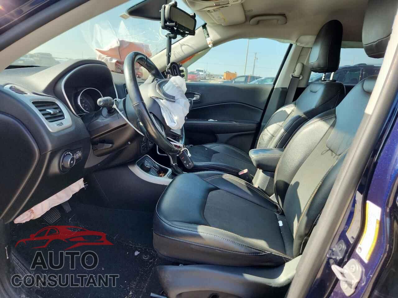 JEEP COMPASS 2019 - 3C4NJDBB0KT792181