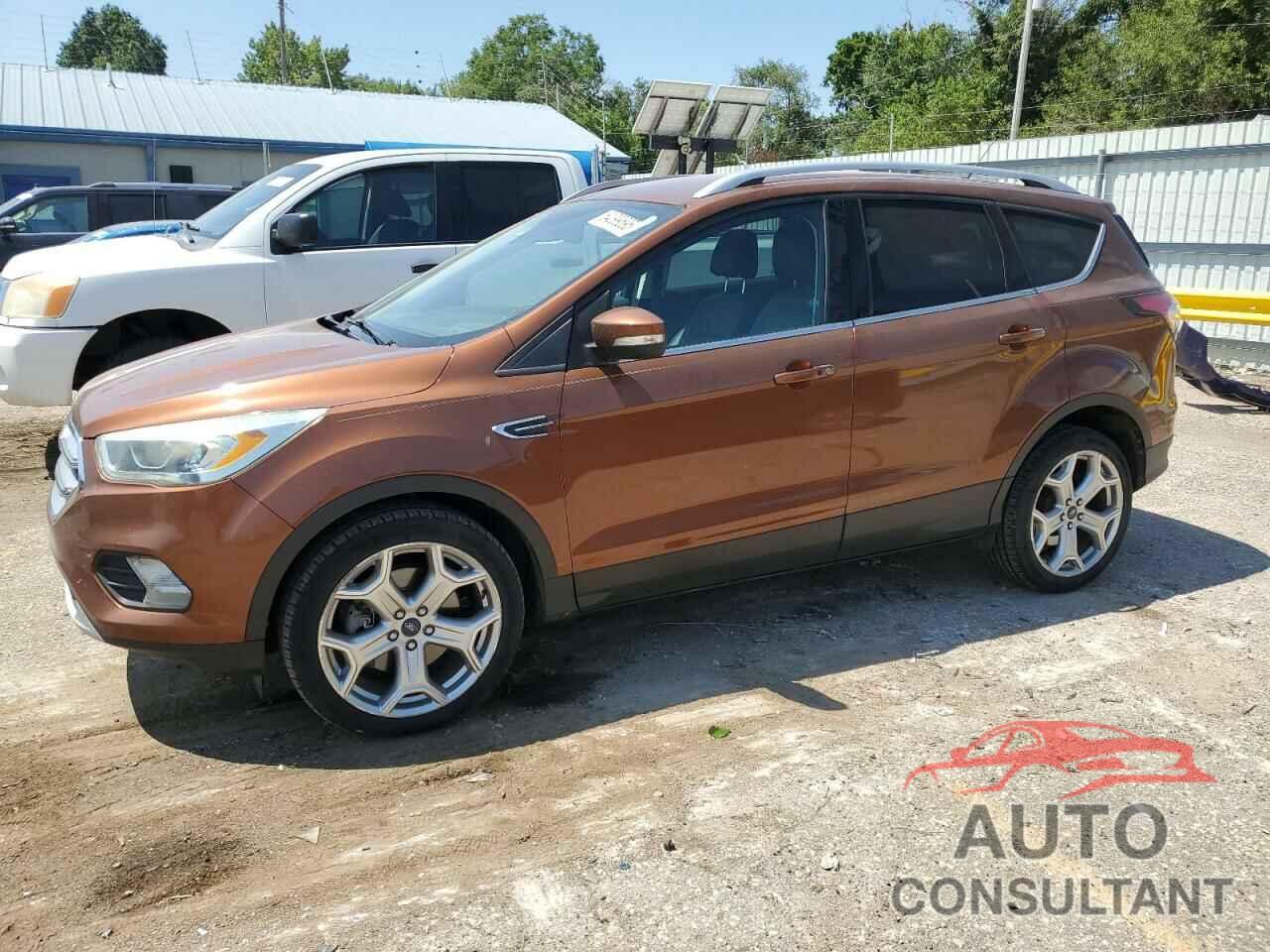 FORD ESCAPE 2017 - 1FMCU0J97HUB01258