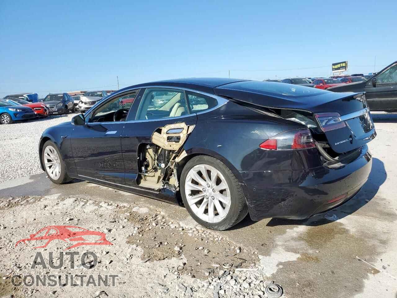 TESLA MODEL S 2017 - 5YJSA1E23HF233633
