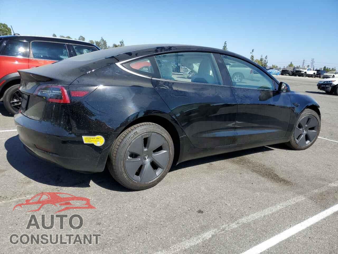 TESLA MODEL 3 2022 - 5YJ3E1EA8NF357974