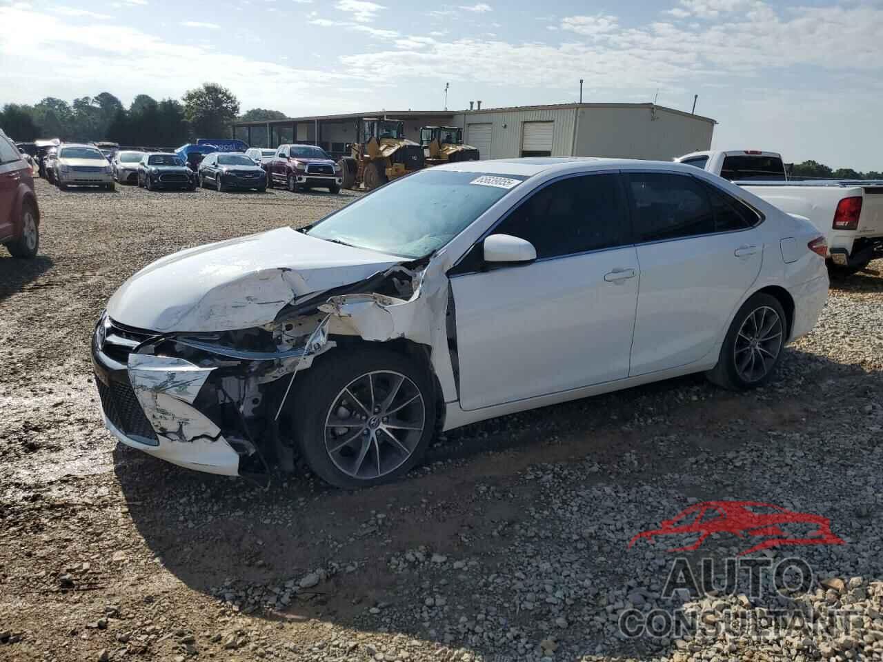 TOYOTA CAMRY 2015 - 4T1BK1FK6FU566369
